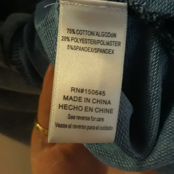 Sweatshirt, shirt with ties - Picture 9 of 9